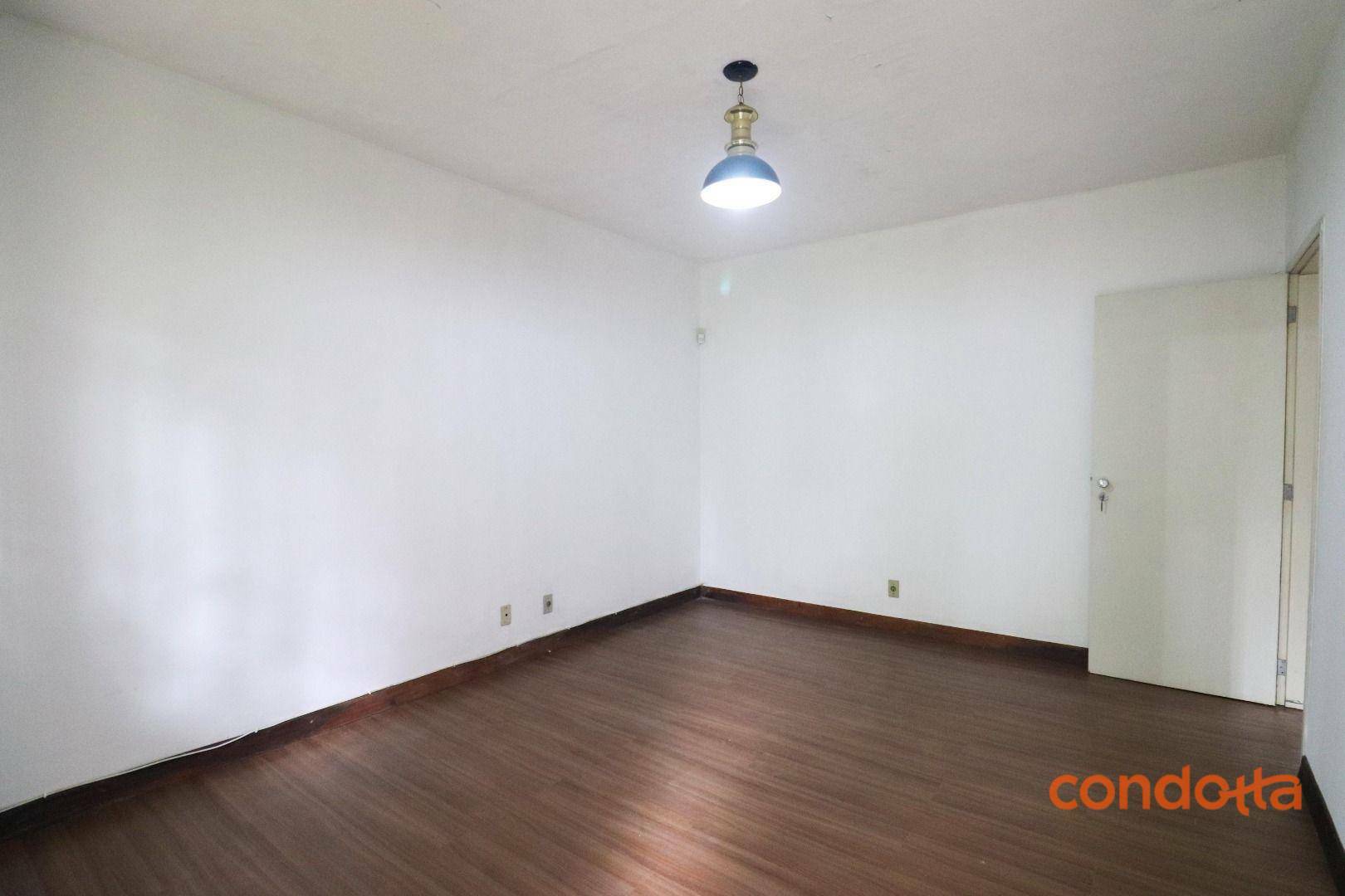 Casa para alugar com 3 quartos, 259m² - Foto 3