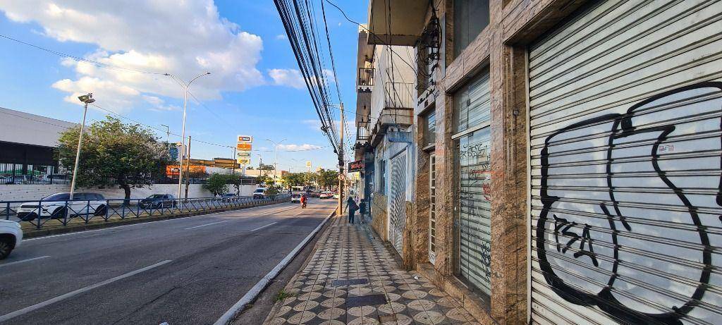 Apartamento para alugar com 3 quartos, 70m² - Foto 18
