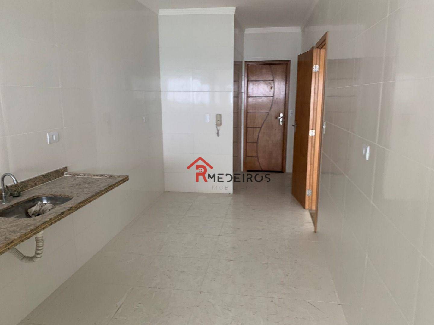 Apartamento à venda com 3 quartos, 206m² - Foto 10