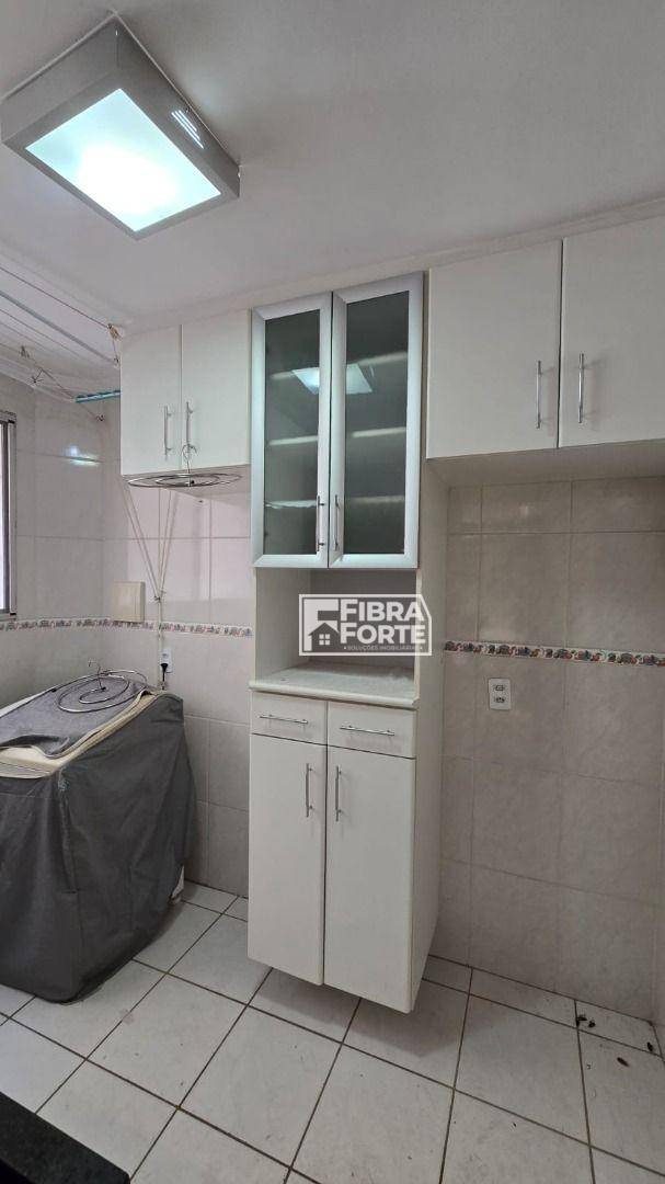 Apartamento para alugar com 2 quartos, 48m² - Foto 17