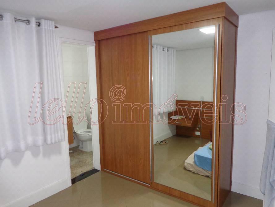 Apartamento para alugar com 3 quartos, 102m² - Foto 11