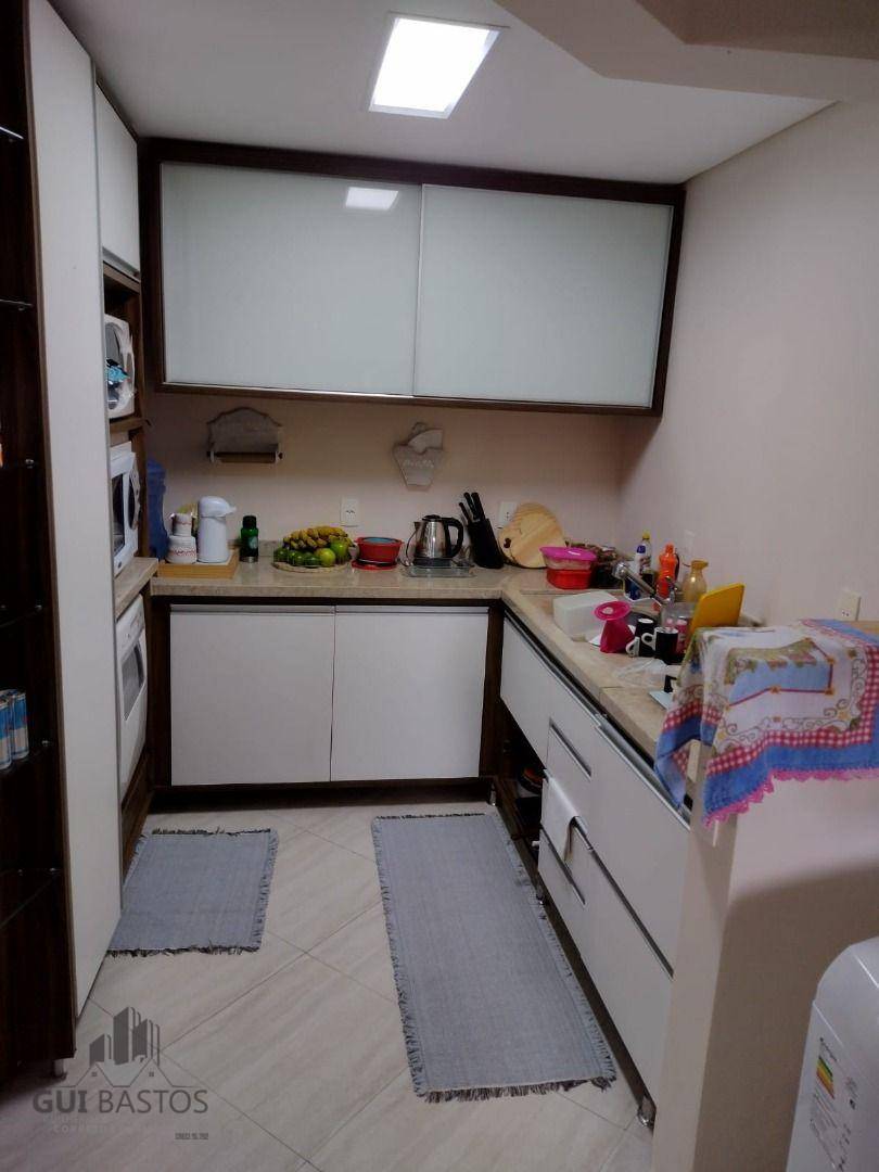 Casa à venda com 3 quartos, 150m² - Foto 6