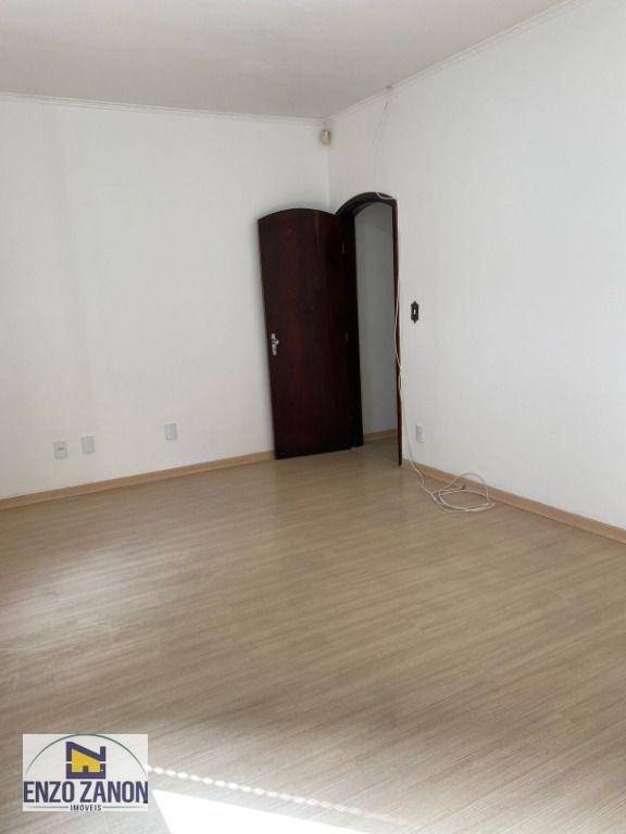 Sobrado para alugar com 3 quartos, 241m² - Foto 32