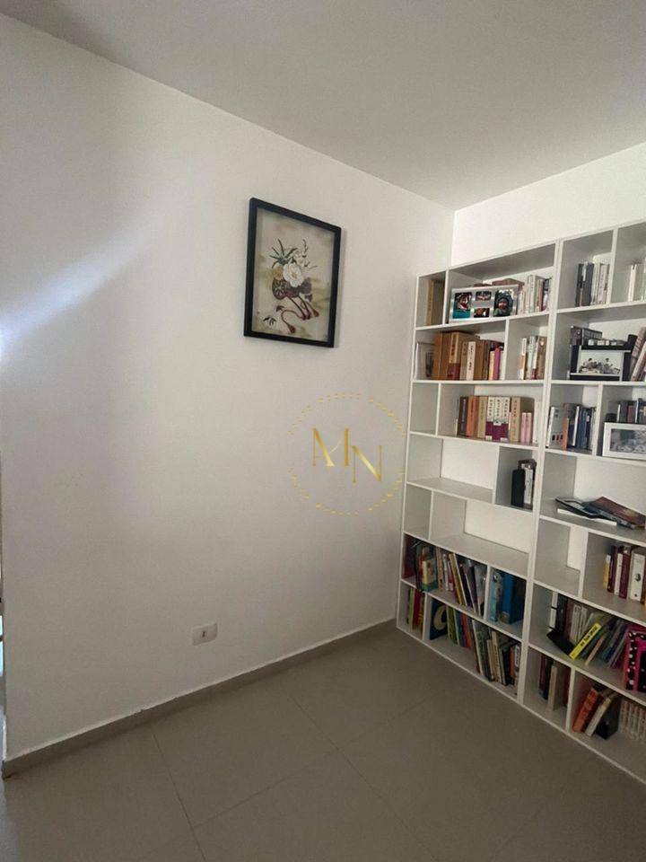 Apartamento à venda com 2 quartos, 69m² - Foto 1