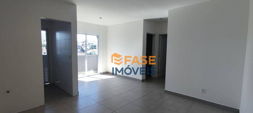 Apartamento à venda com 2 quartos, 63m² - Foto 13