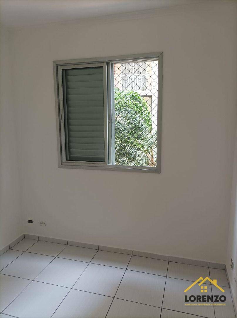 Apartamento à venda com 3 quartos, 67m² - Foto 4