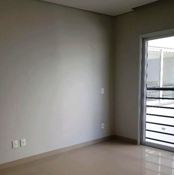 Casa de Condomínio à venda com 5 quartos, 562m² - Foto 3