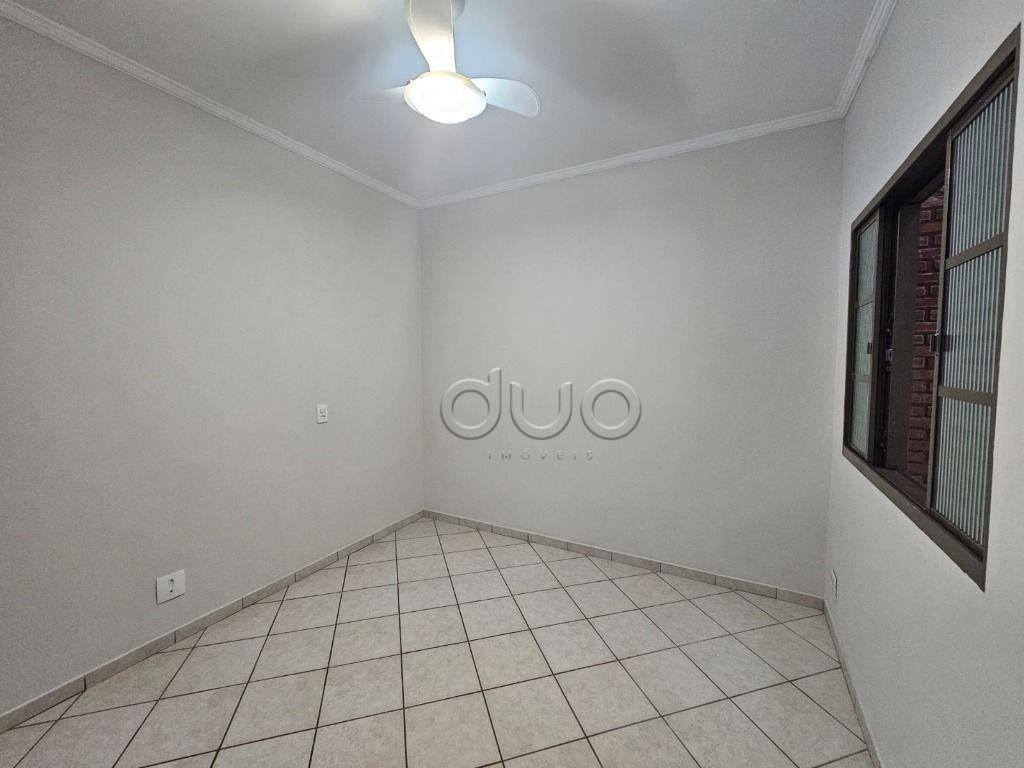 Casa para alugar com 2 quartos, 142m² - Foto 8