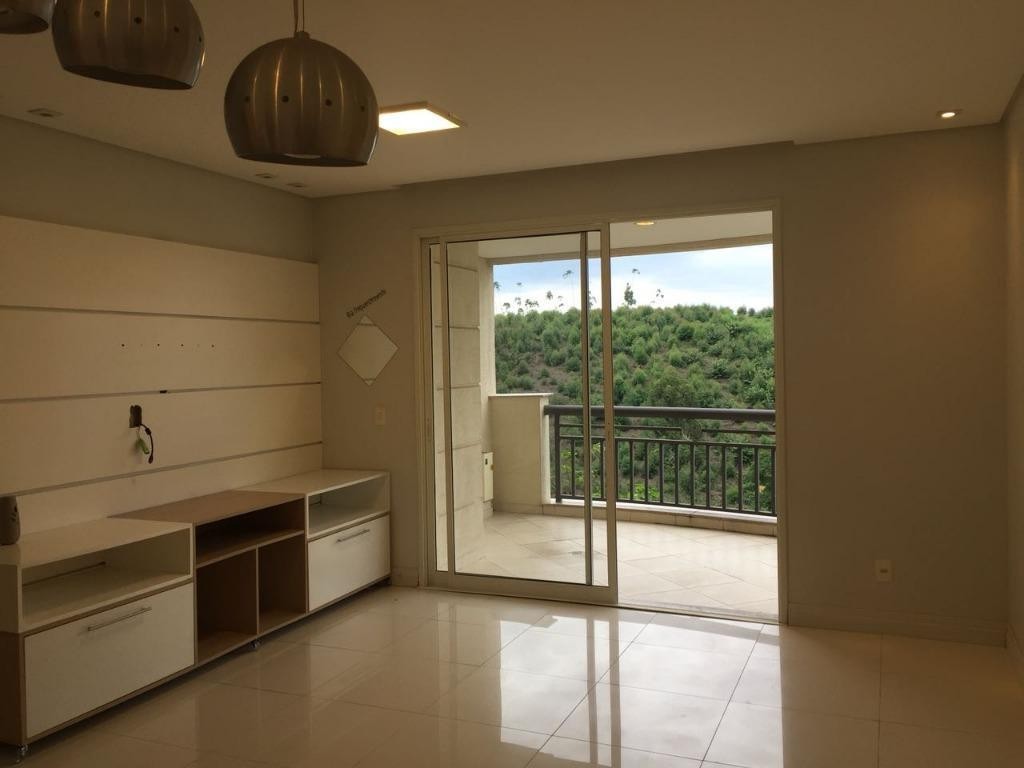 Apartamento para alugar com 3 quartos, 122m² - Foto 3