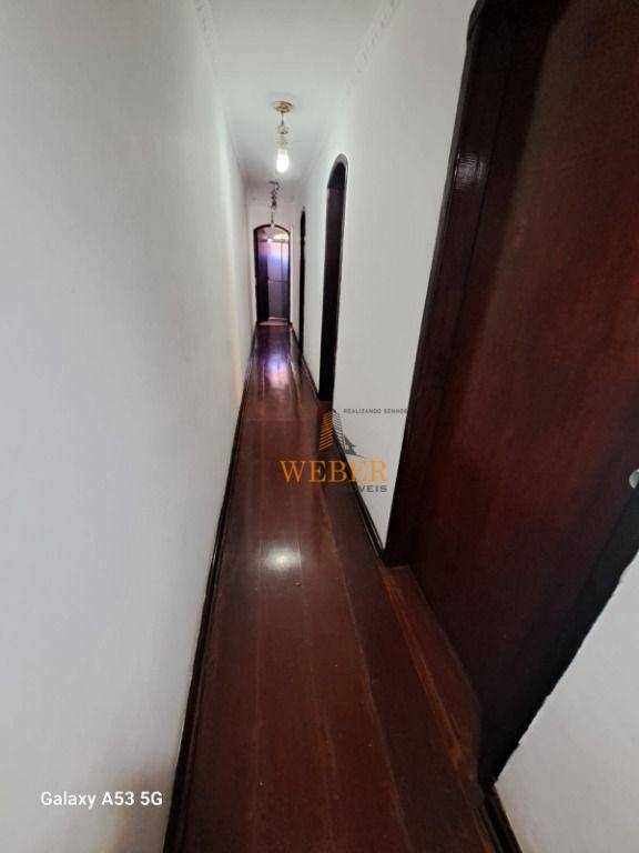 Sobrado à venda com 4 quartos, 200m² - Foto 51