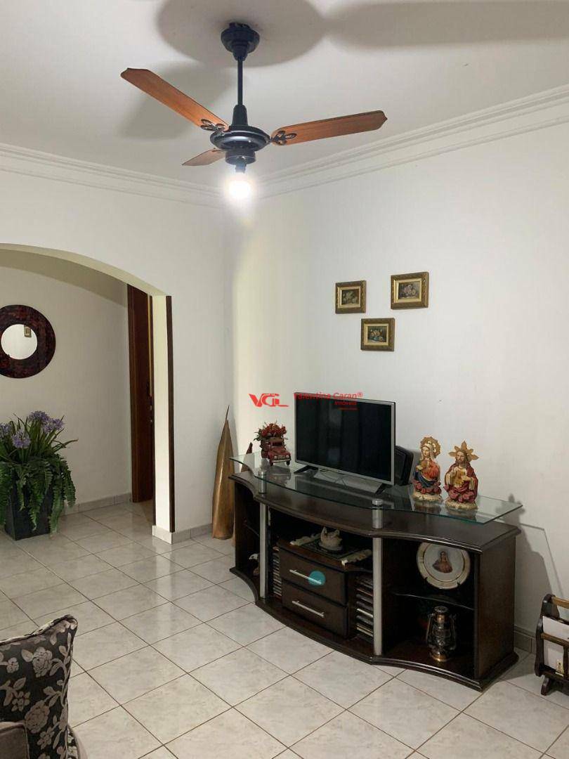 Chácara à venda com 4 quartos, 460m² - Foto 8