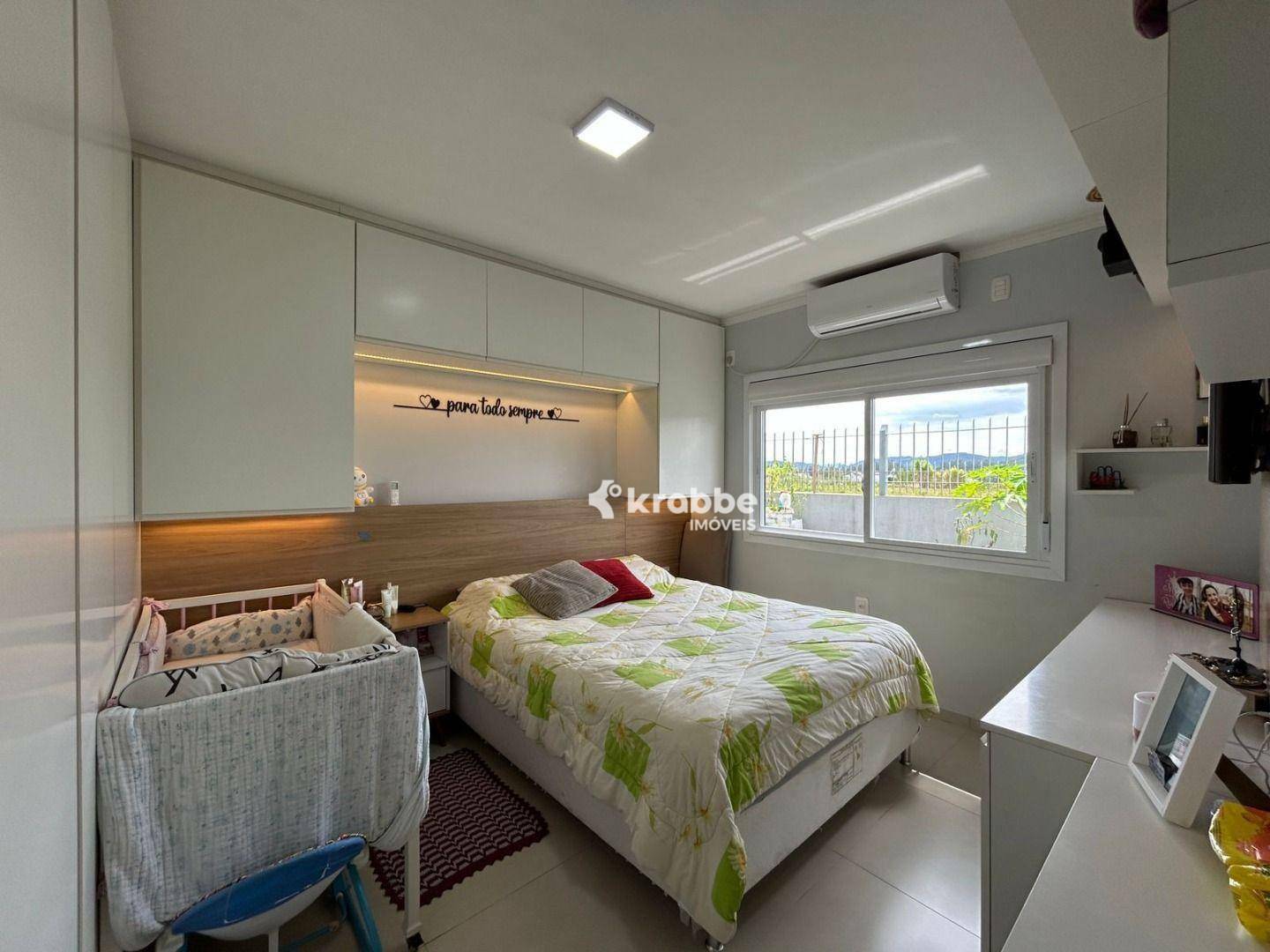 Casa à venda com 2 quartos, 84m² - Foto 8