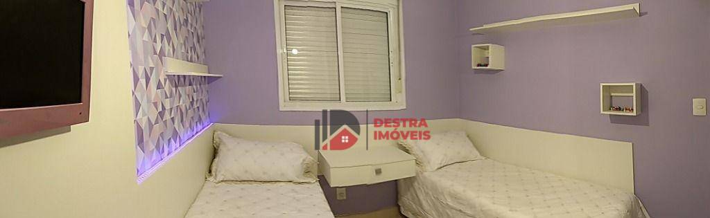 Apartamento à venda com 2 quartos, 70m² - Foto 25