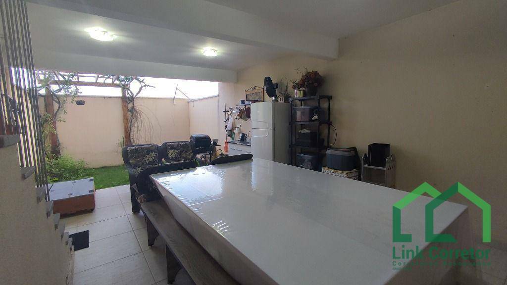 Casa à venda com 2 quartos, 200m² - Foto 23