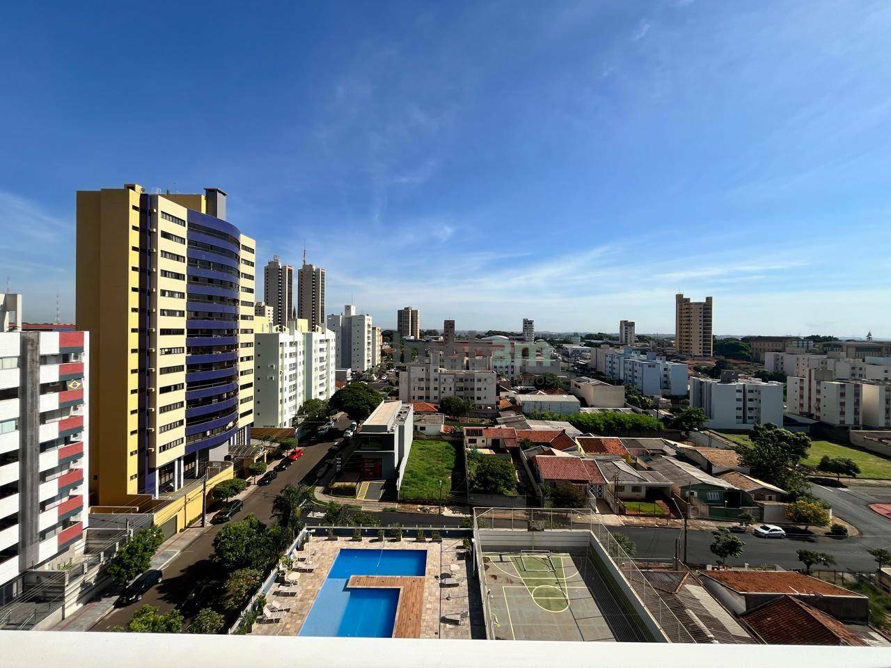 Apartamento à venda com 2 quartos, 69m² - Foto 12