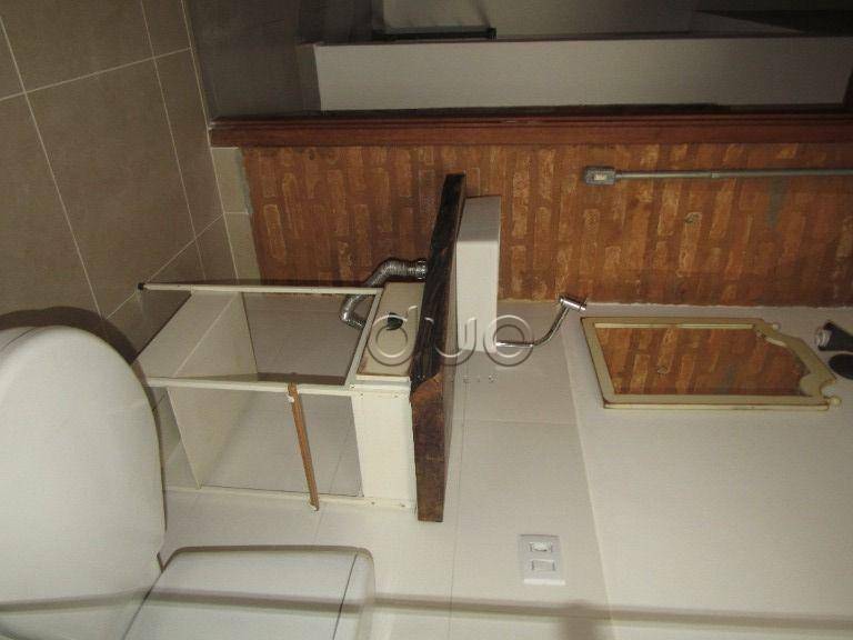 Casa de Condomínio à venda e aluguel com 3 quartos, 200m² - Foto 53