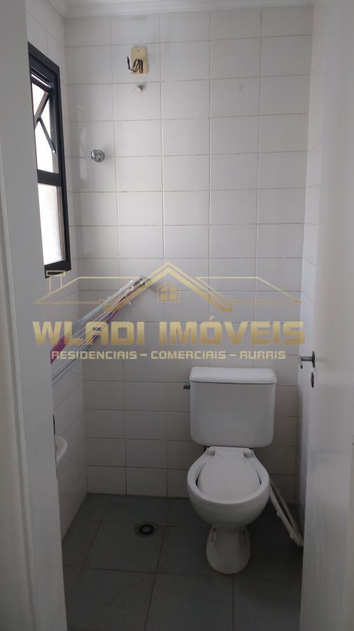 Apartamento à venda com 3 quartos, 110m² - Foto 11