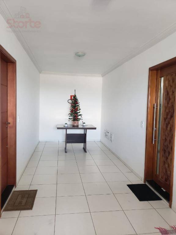 Apartamento à venda com 2 quartos, 45m² - Foto 25