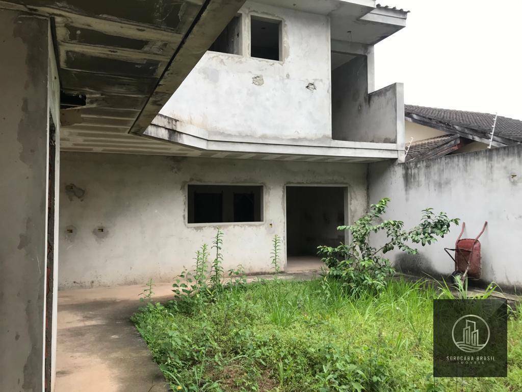 Sobrado à venda com 3 quartos, 350m² - Foto 1