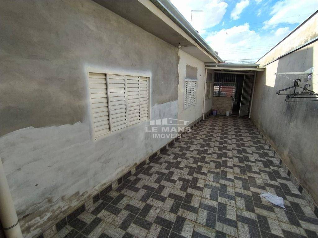 Casa à venda com 3 quartos, 148m² - Foto 25