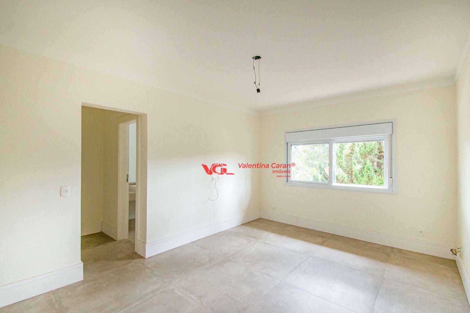 Chácara à venda com 4 quartos, 600m² - Foto 33