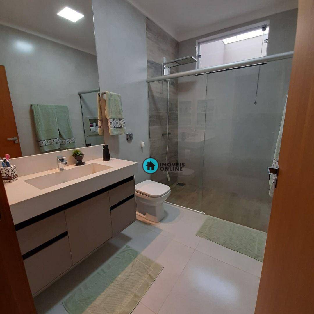 Casa à venda com 3 quartos, 190m² - Foto 13