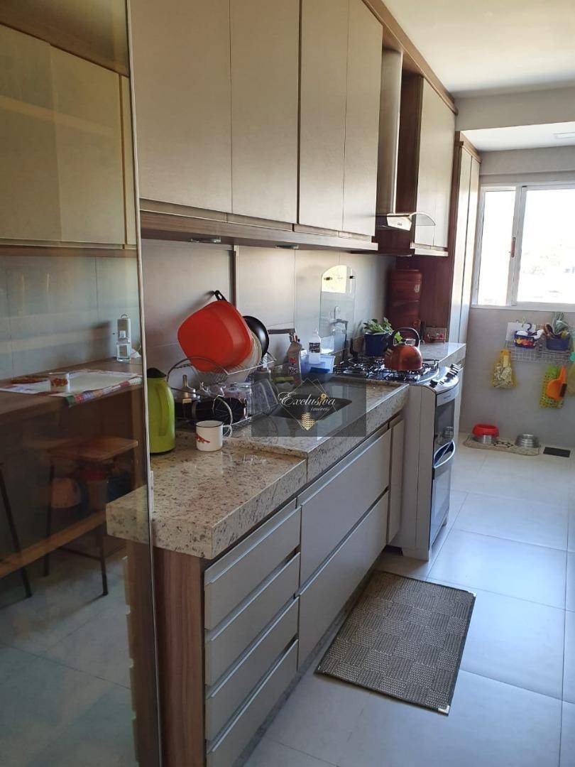 Apartamento à venda com 2 quartos, 65m² - Foto 4