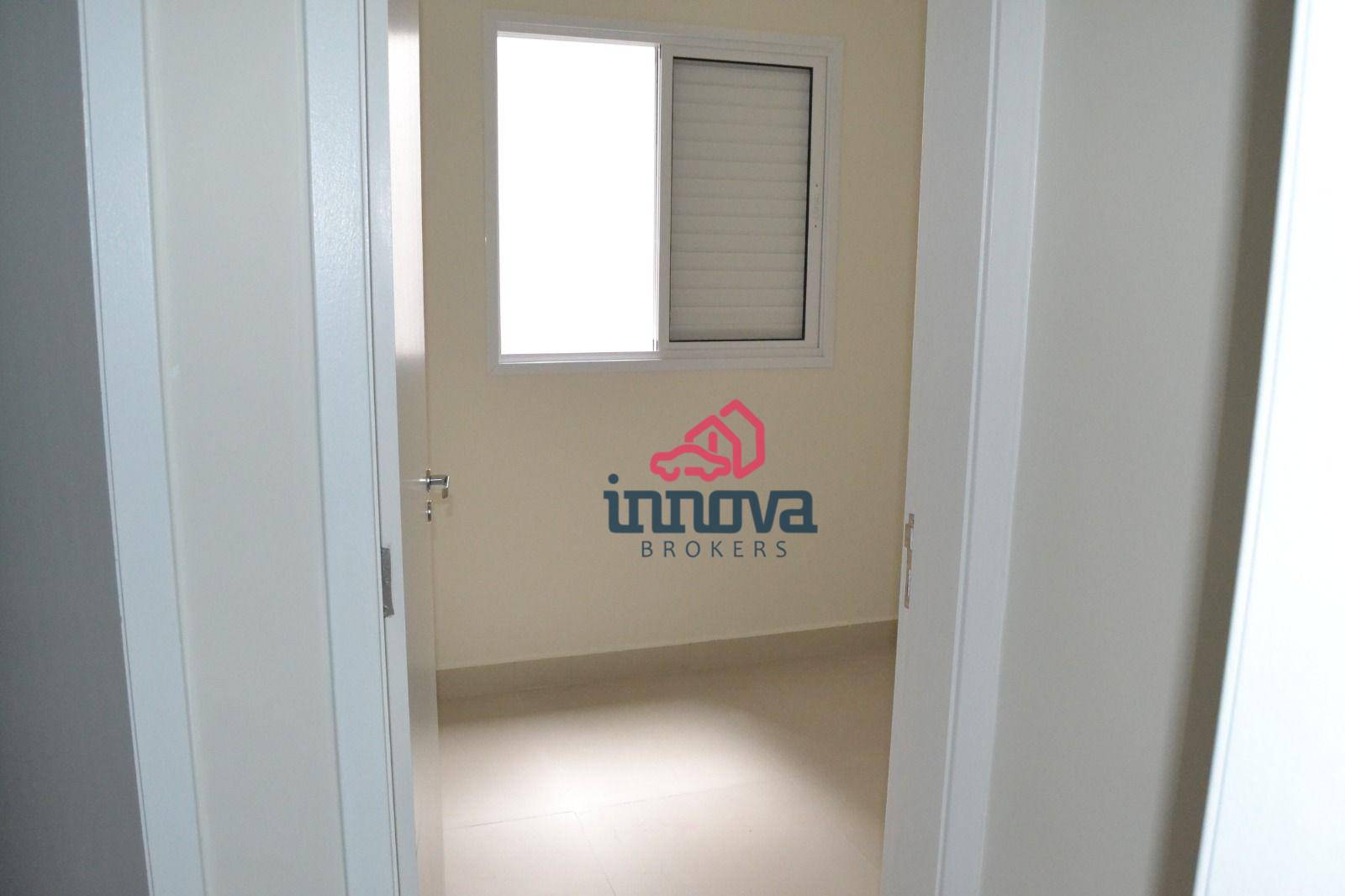 Apartamento à venda com 2 quartos, 43m² - Foto 12