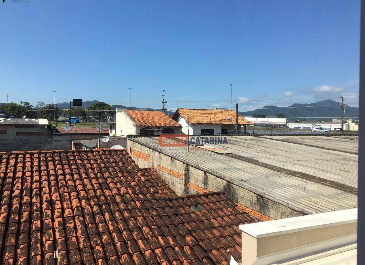 Sobrado à venda com 3 quartos, 190m² - Foto 4