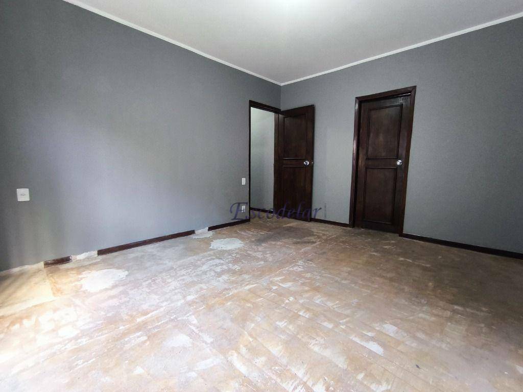 Casa à venda com 4 quartos, 332m² - Foto 19