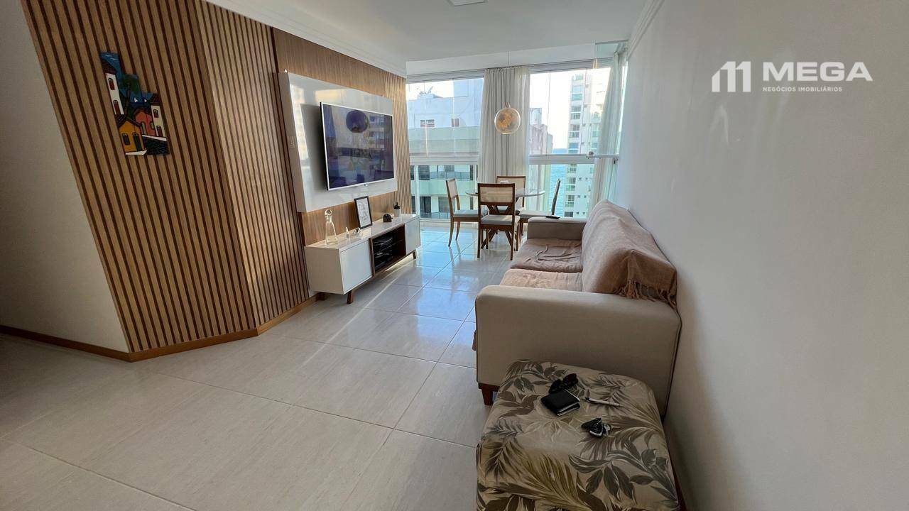 Apartamento à venda com 3 quartos, 109m² - Foto 2