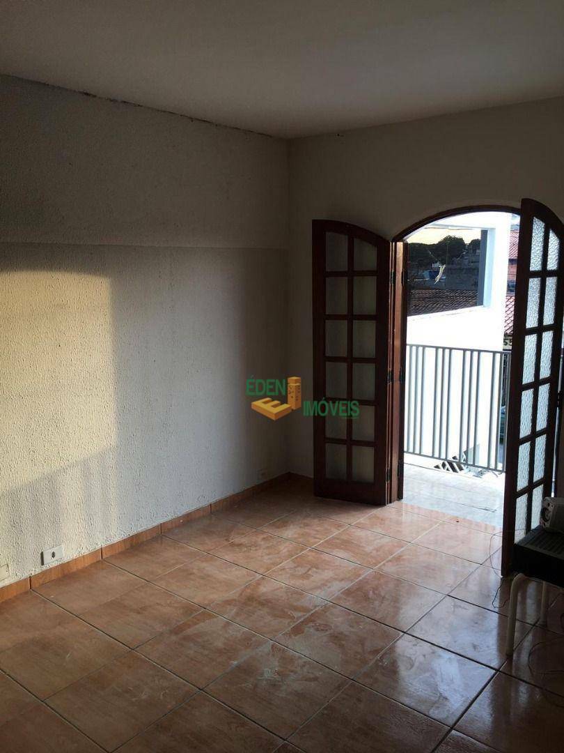 Casa à venda com 2 quartos, 108m² - Foto 8