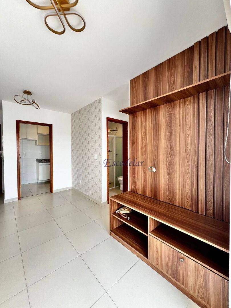 Apartamento à venda com 2 quartos, 63m² - Foto 2