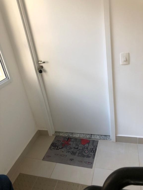 Apartamento à venda com 2 quartos, 37m² - Foto 28