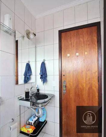 Apartamento à venda com 4 quartos, 200m² - Foto 6