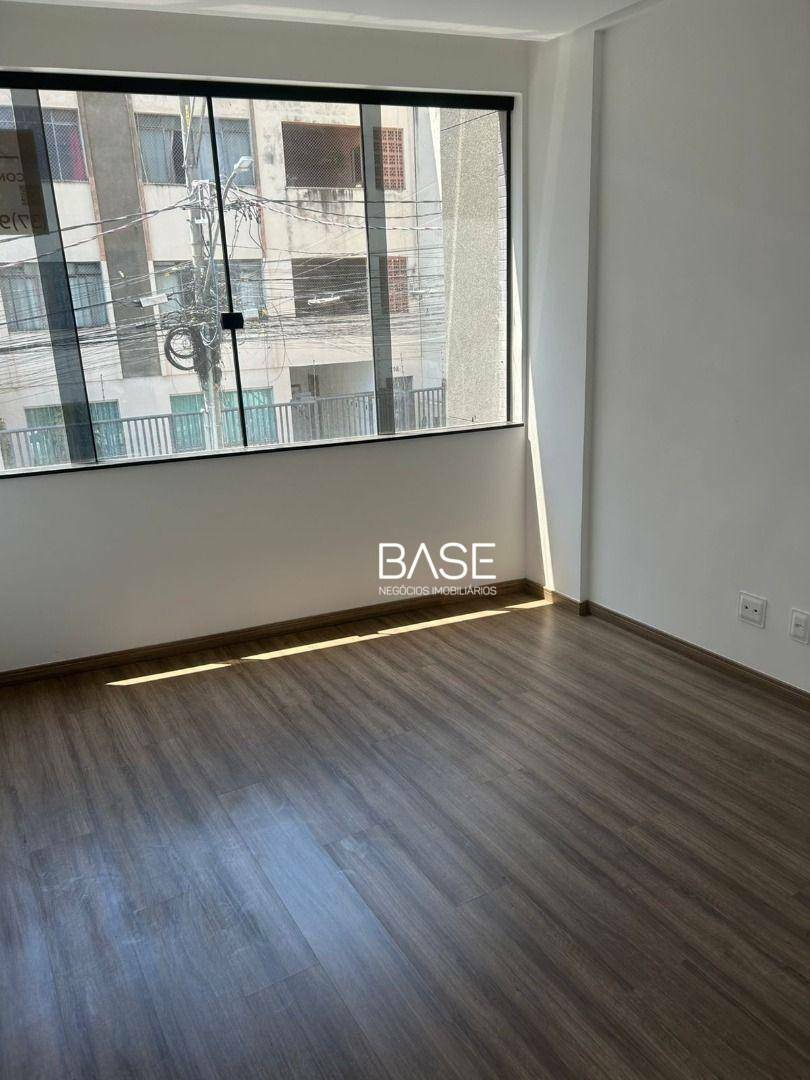 Apartamento, 3 quartos, 130 m² - Foto 4