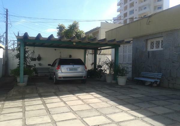 Casa à venda com 3 quartos, 350m² - Foto 2