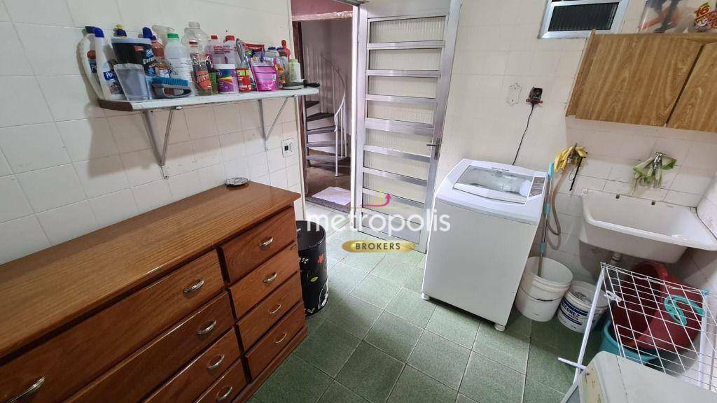 Sobrado à venda com 3 quartos, 250m² - Foto 23