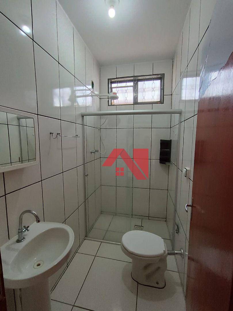 Casa à venda com 2 quartos, 50m² - Foto 11