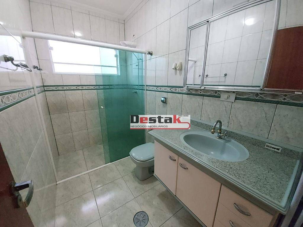 Sobrado à venda com 3 quartos, 180m² - Foto 22