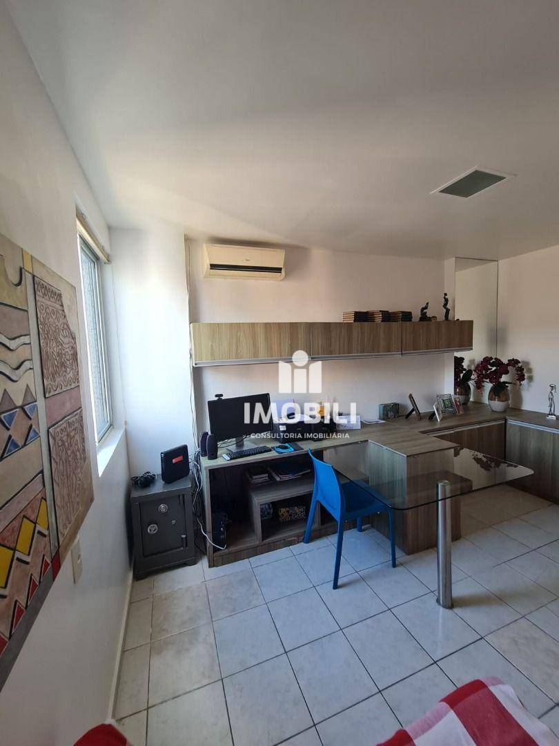 Cobertura à venda com 4 quartos, 240m² - Foto 22