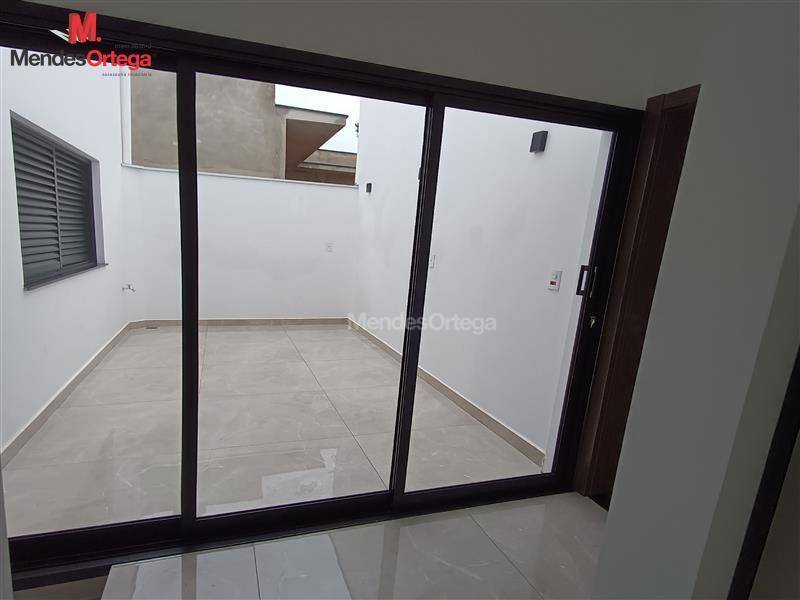 Casa de Condomínio à venda com 3 quartos, 230m² - Foto 22