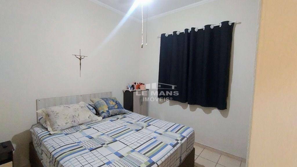 Casa à venda com 2 quartos, 184m² - Foto 16