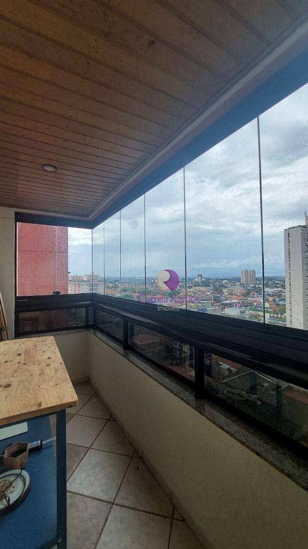 Apartamento para alugar com 3 quartos, 132m² - Foto 30