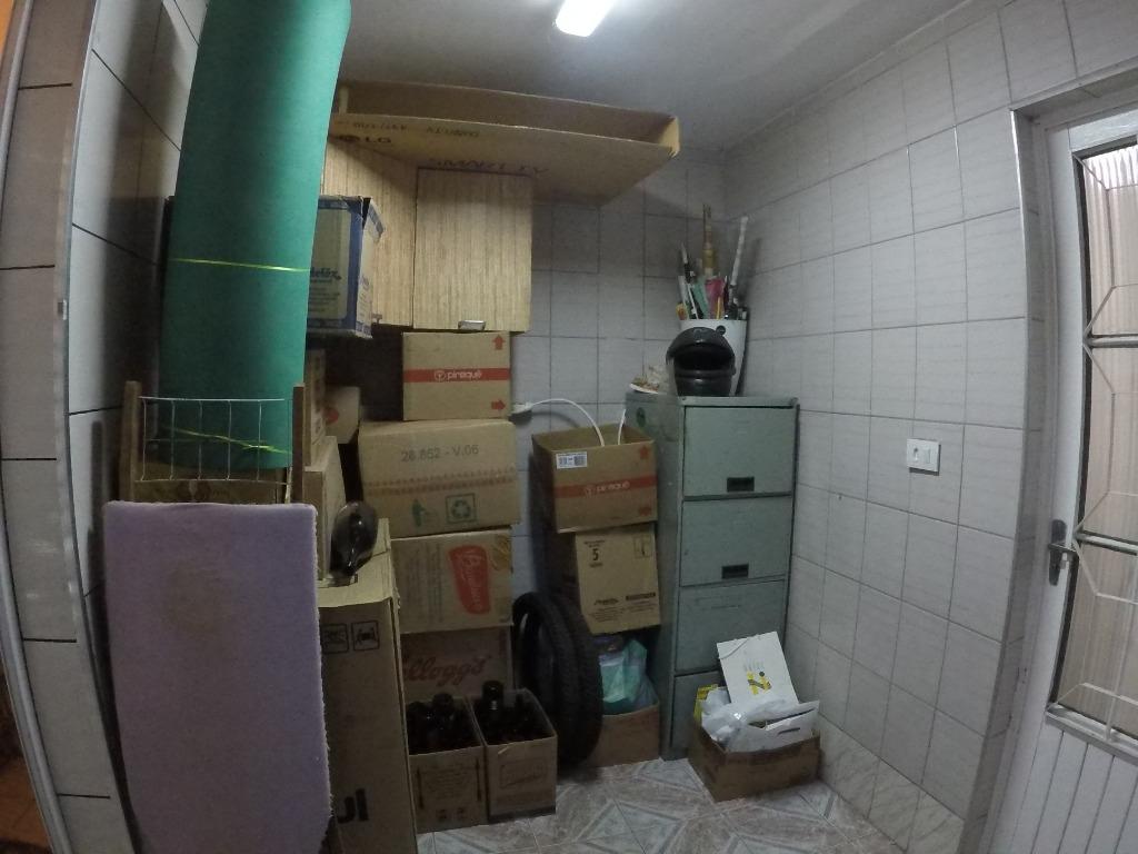 Casa à venda com 6 quartos, 140m² - Foto 26