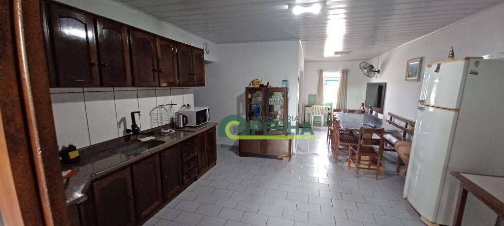 Casa à venda com 5 quartos, 180m² - Foto 5