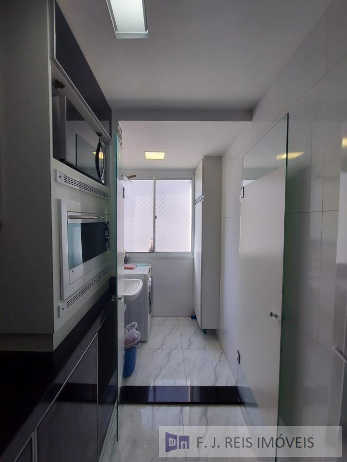 Apartamento à venda com 3 quartos, 105m² - Foto 9