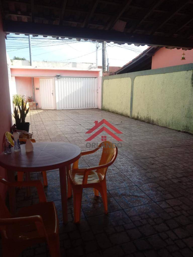 Casa à venda com 4 quartos, 220m² - Foto 15