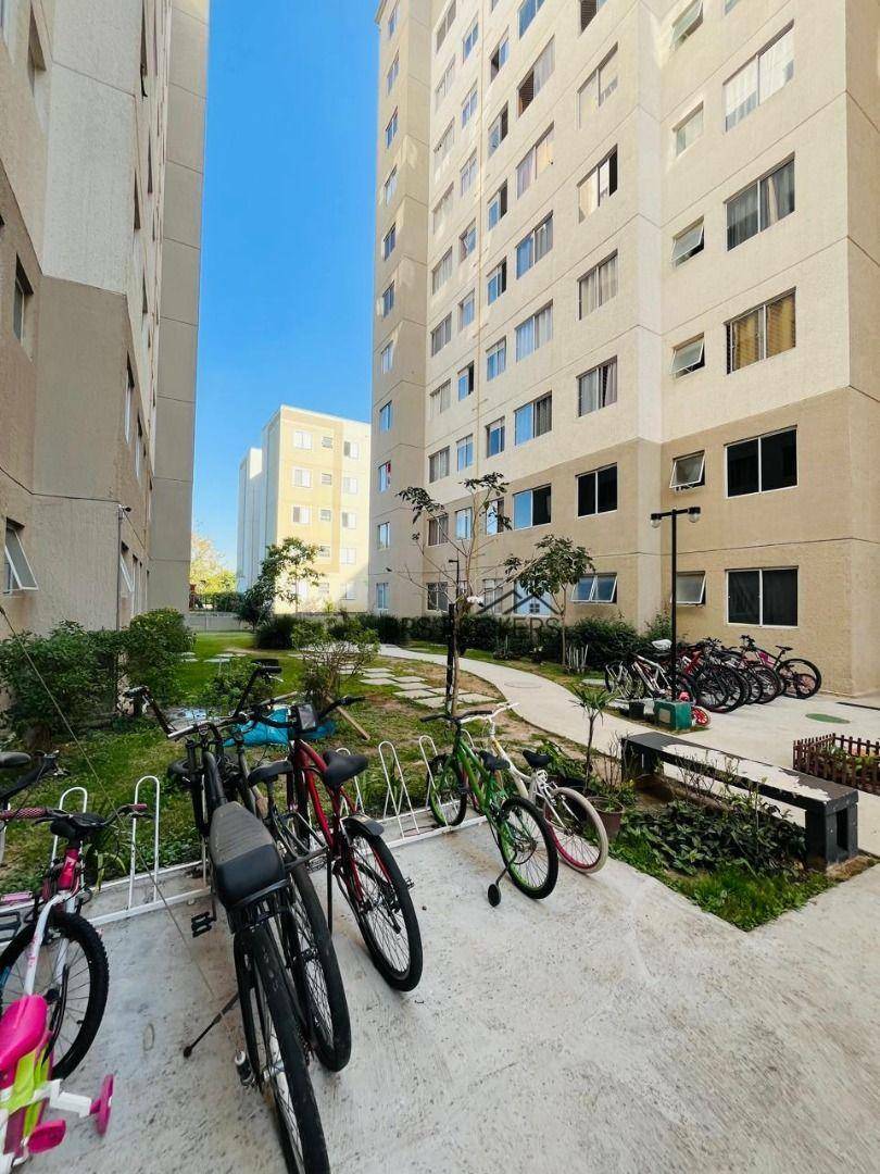 Apartamento à venda com 2 quartos, 44m² - Foto 13