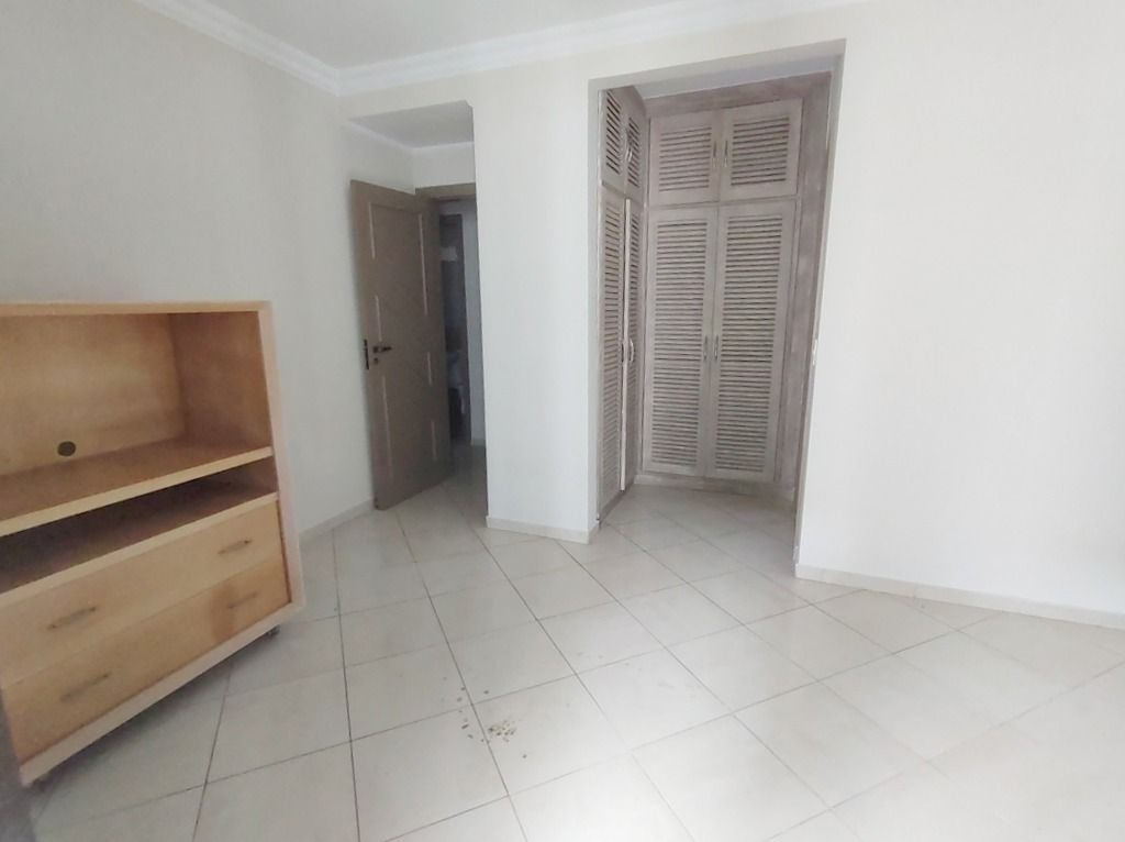 Apartamento à venda com 4 quartos, 160m² - Foto 14